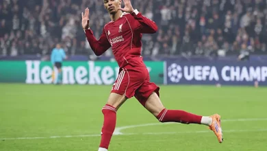 إيكيتيكي يفتتح أهدافه مع ليفربول في دوري أبطال أوروبا