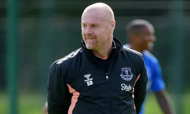 رسميا.. نوتنجهام فورست يُعين شون دايتش مديرا فنيا