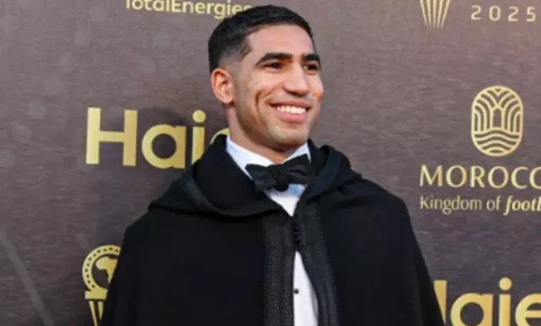 أشرف حكيمي.. أول مدافع يتوج بجائزة أفضل لاعب أفريقي