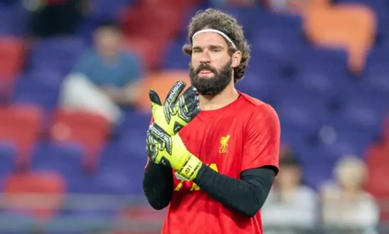 أليسون يقترب من العودة للمشاركة مع ليفربول