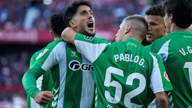 ريال بيتيس يتغلب على إشبيلية بثنائية في الدوري الإسباني