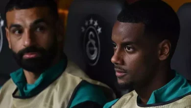 صلاح يستعد لمباراة ليفربول ومانشستر سيتي