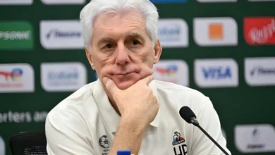 مدرب جنوب أفريقيا يعلن عدم خوض وديات قبل كأس الأمم