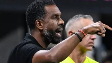 مدرب كولومبوس كرو يقترب من تدريب سيلتك