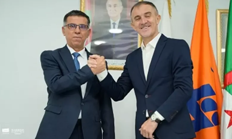 ميتشو مدربا لوفاق سطيف الجزائري
