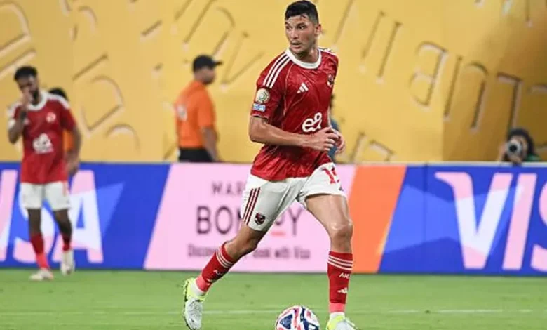 والده ليلا كورة: أشرف داري لا يفكر في الرحيل عن الأهلي