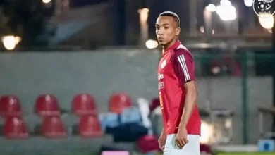 الأهلي يفاوض أولمبي الشلف الجزائري لضم أشرف عبادة