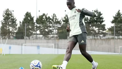 بعد عودته.. ريال مدريد يعلن تجدد إصابة ميندي